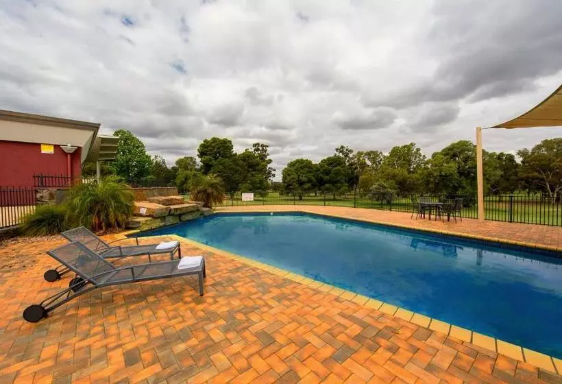 فندق على الطريق Renmark Country Club