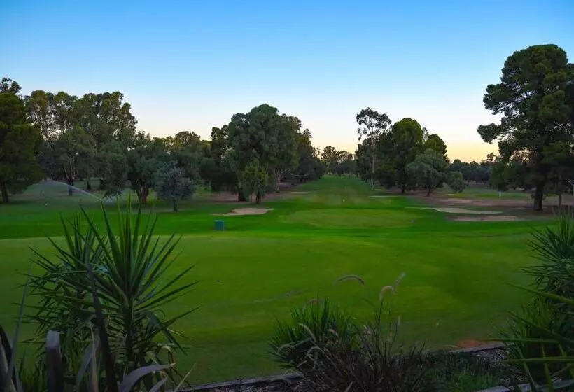 فندق على الطريق Renmark Country Club