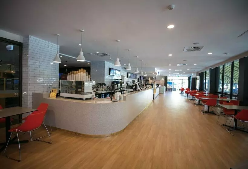 Paradise Resort Gold Coast