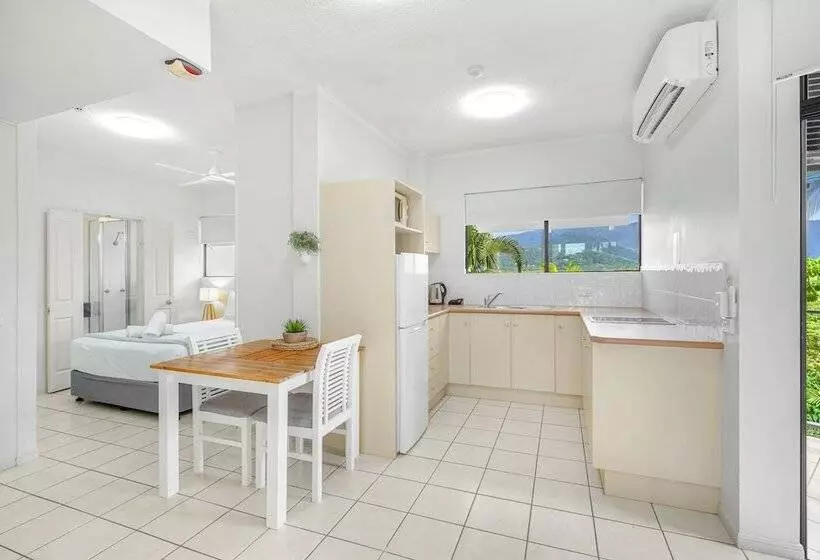 Resort Amaroo At Trinity