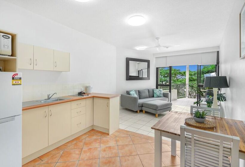 Resort Amaroo At Trinity