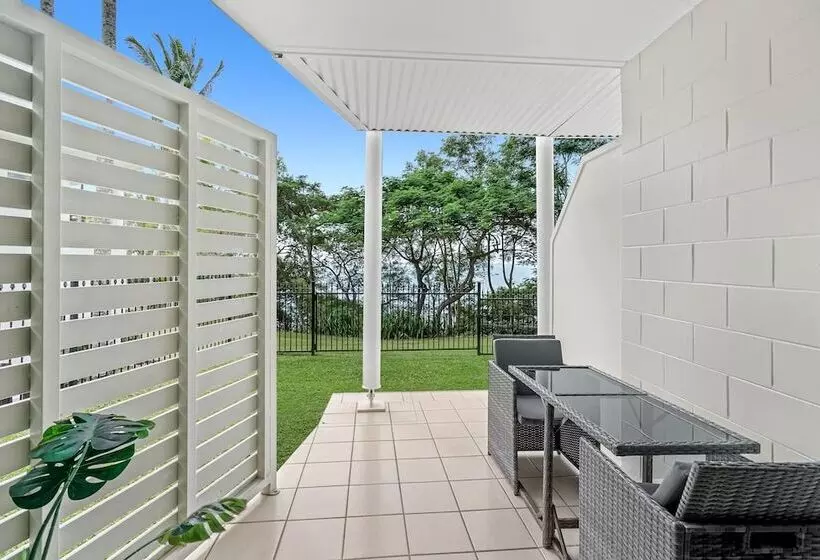 Resort Amaroo At Trinity