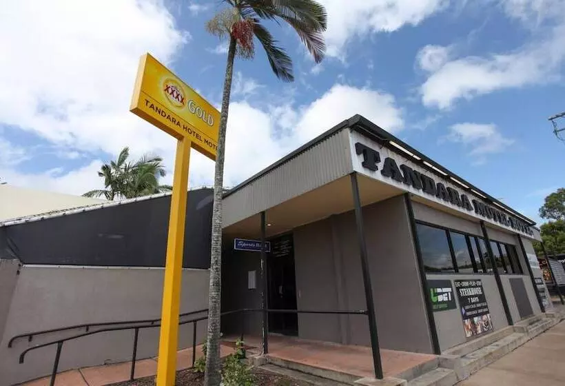 Tandara Hotel Motel