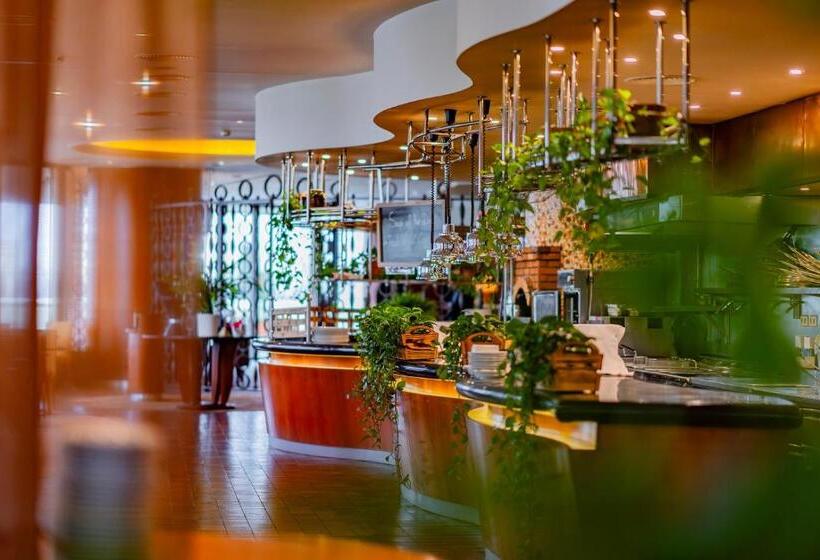 Grand Hotel Prague Towers Czech Leading Hotels