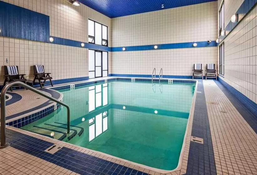 هتل Best Western Plus Regency Inn And Conference Centre