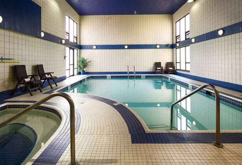 هتل Best Western Plus Regency Inn And Conference Centre