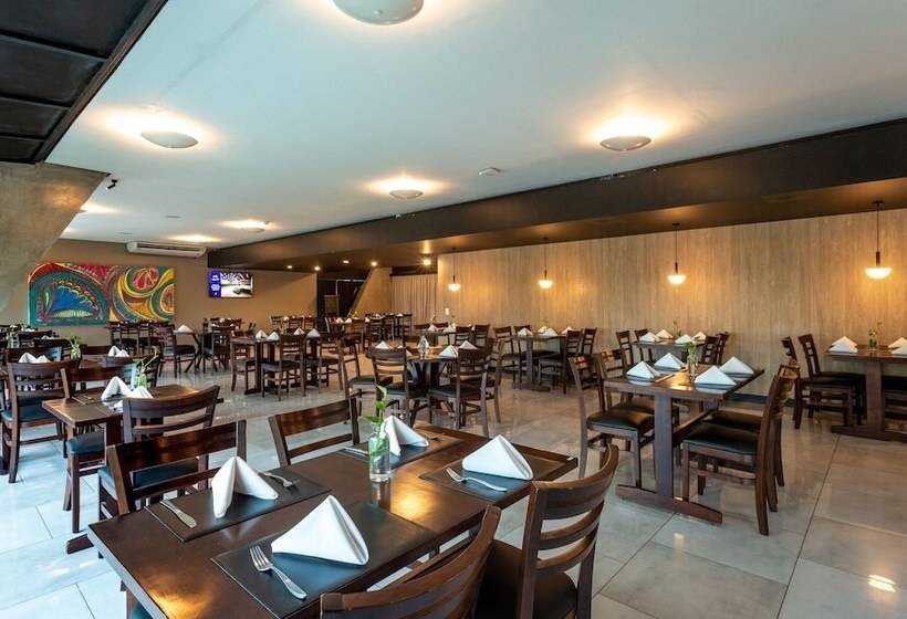 בית מלון כפרי Blue Tree Towers Rio Poty