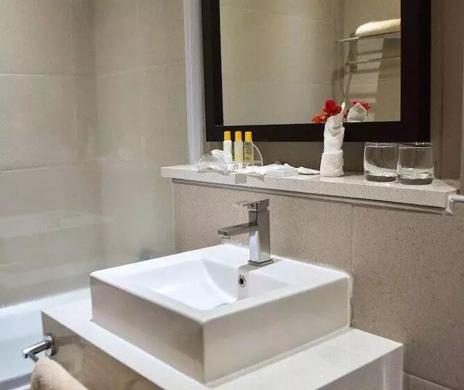 酒店 Cresta Riley S