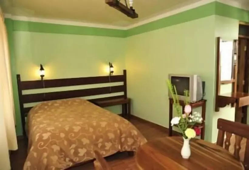 هتل Cruz Popayan Sucre