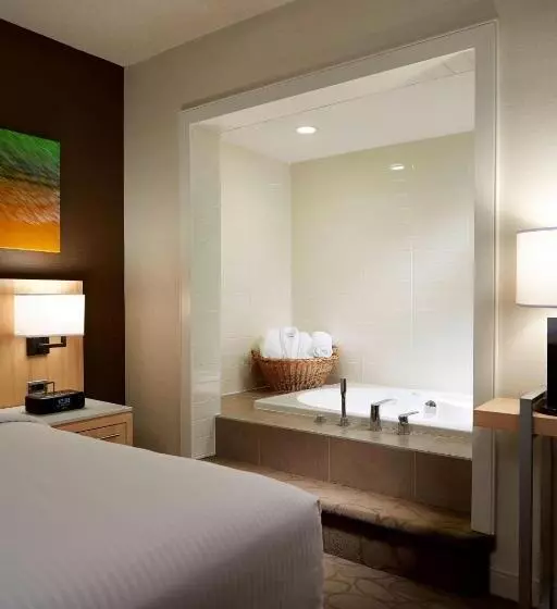 Delta Hotels By Marriott Prince Edward