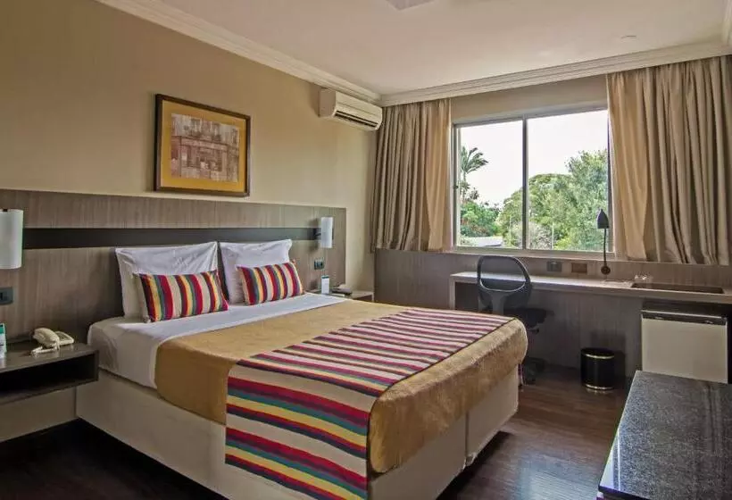 Otel Deville Express Cascavel