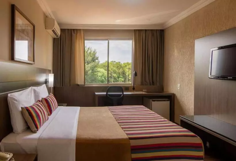 Otel Deville Express Cascavel