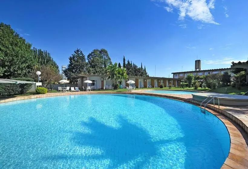 Otel Deville Express Cascavel