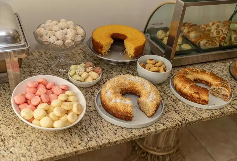 Hotel Doral Apucarana