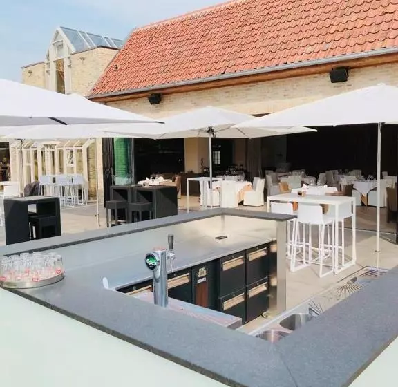 ホテル Driekoningen