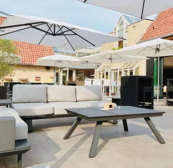 ホテル Driekoningen