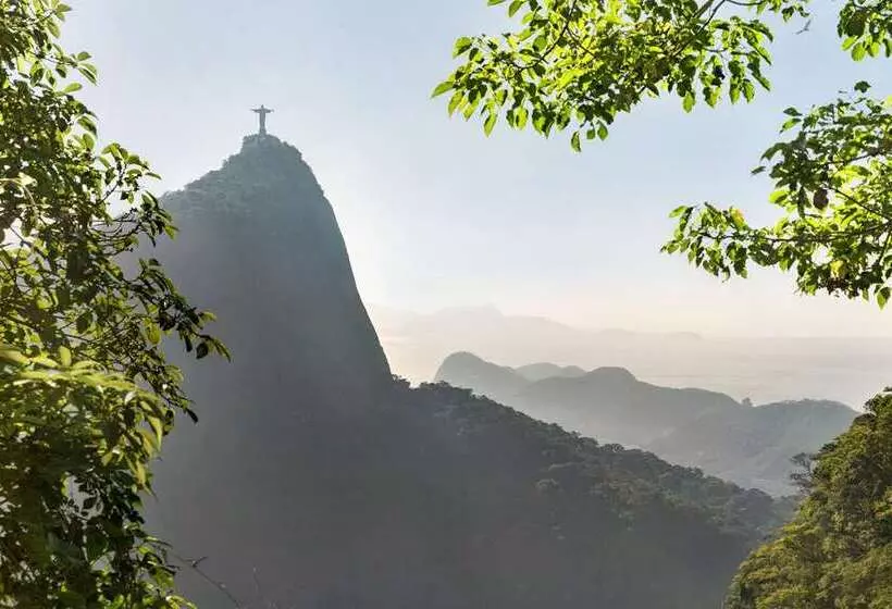 هتل Hilton Copacabana Rio De Janeiro