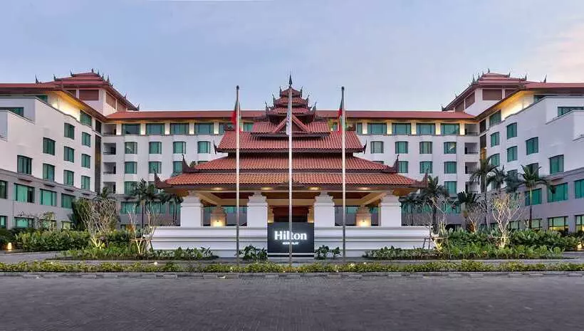 هتل Hilton Mandalay