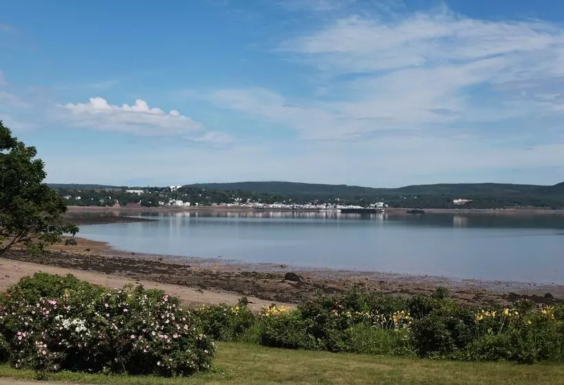 Hotelli Mountain Gap Inn