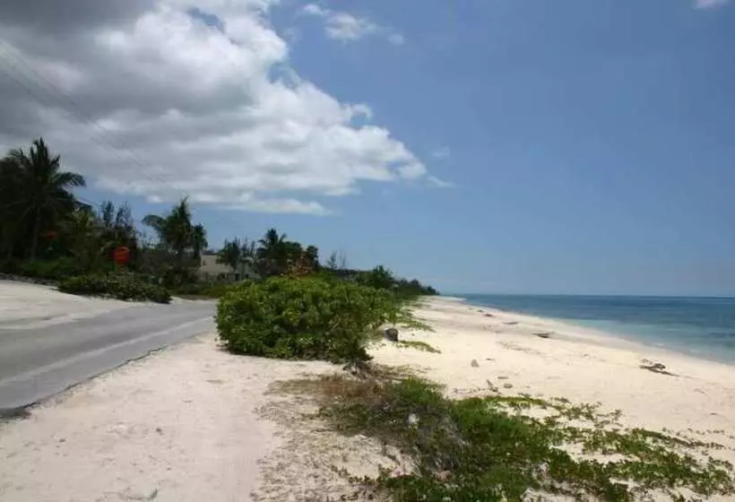 ホテル Orange Hill Beach Inn