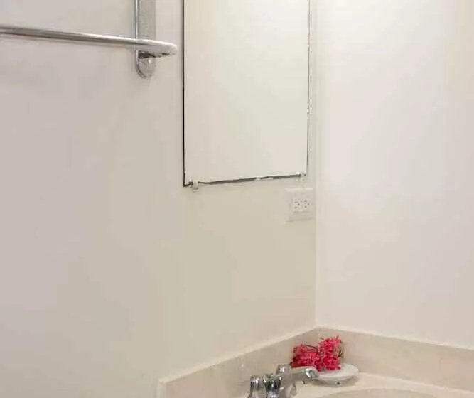 ホテル Orange Hill Beach Inn