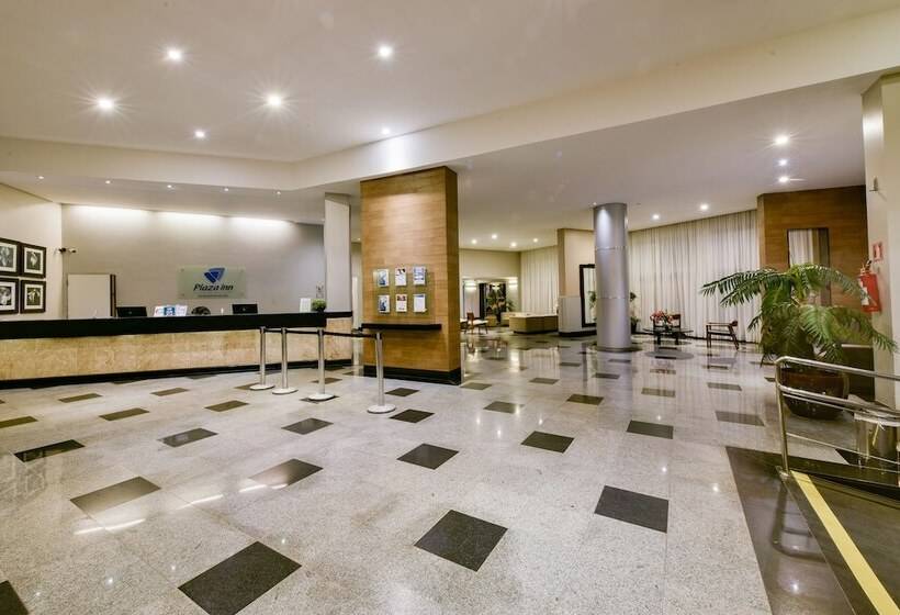 هتل Plaza Inn Augustus