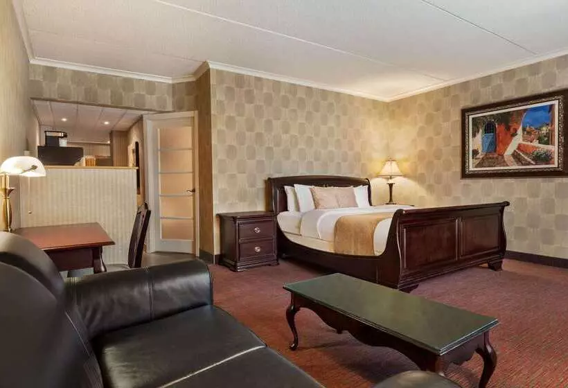 Hotel Ramada By Wyndham Fredericton