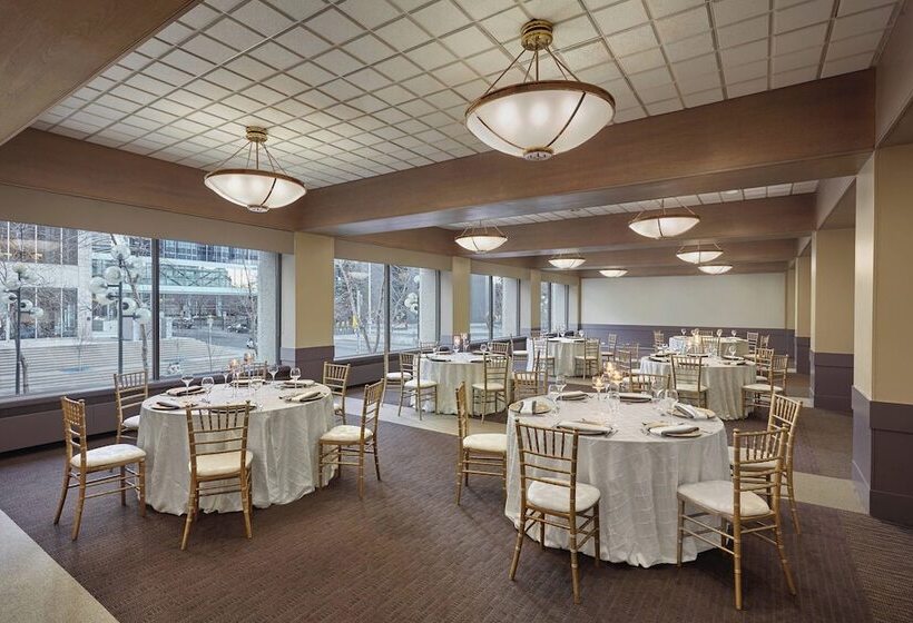 هتل The Westin Calgary