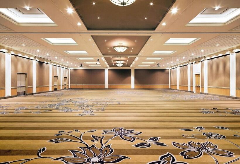 هتل The Westin Calgary