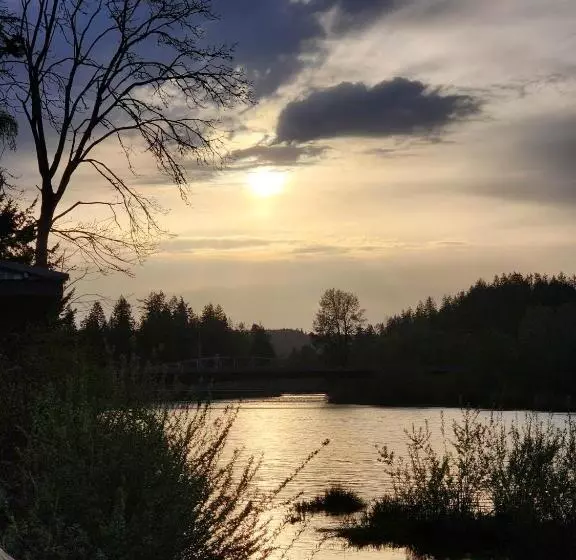 Lomakeskus Campbell River Lodge