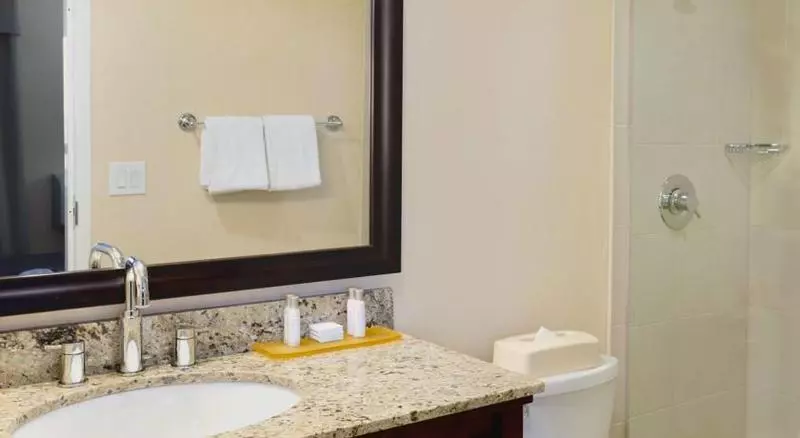 Travelodge Hotel Calgary Macleod Trail