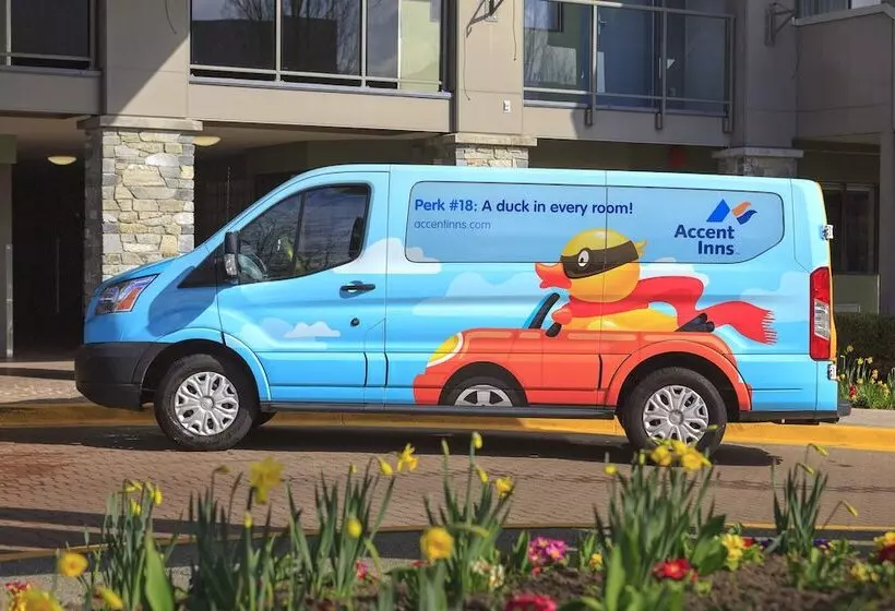 בית מלון כפרי Accent Inns Victoria