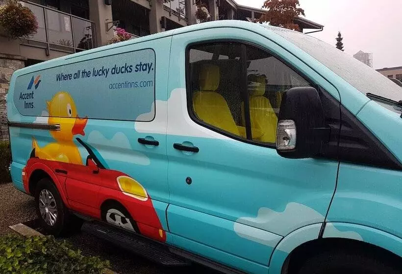 בית מלון כפרי Accent Inns Victoria