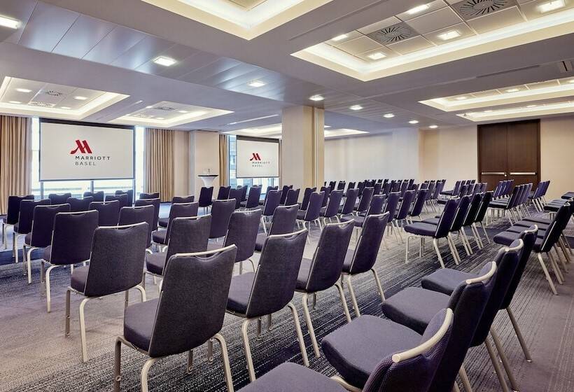 בית מלון כפרי Basel Marriott