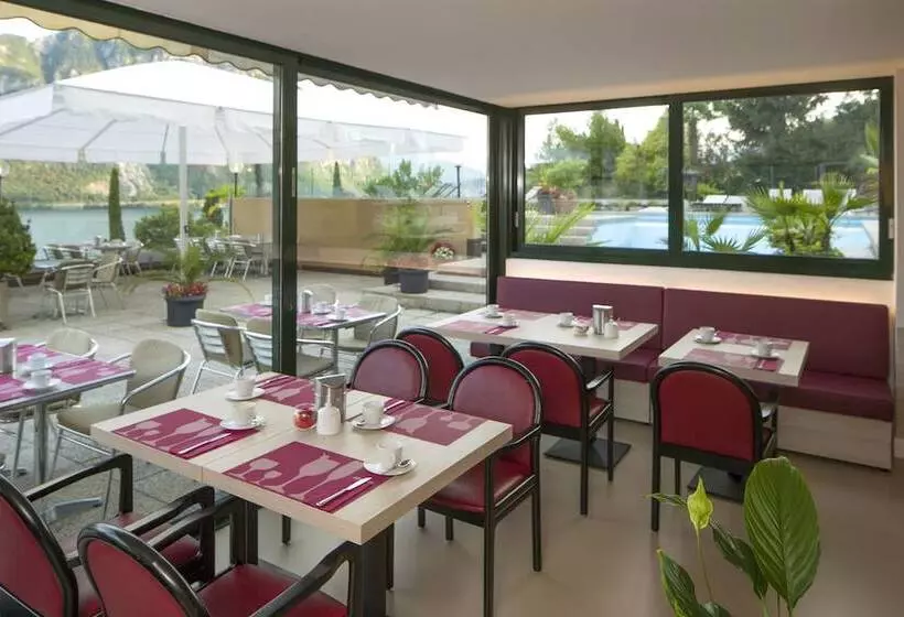 בית מלון כפרי Campione