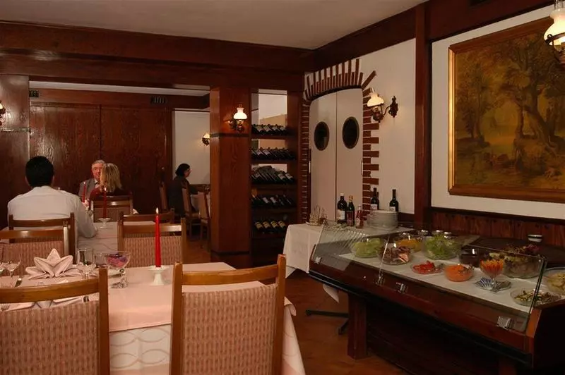 בית מלון כפרי Campione