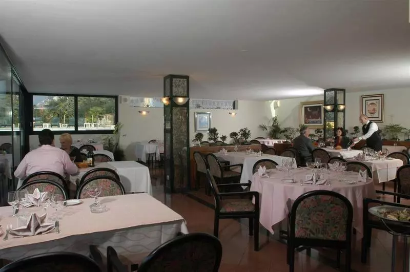 בית מלון כפרי Campione