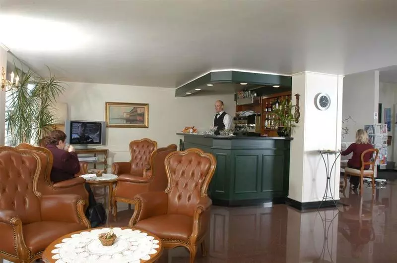 בית מלון כפרי Campione