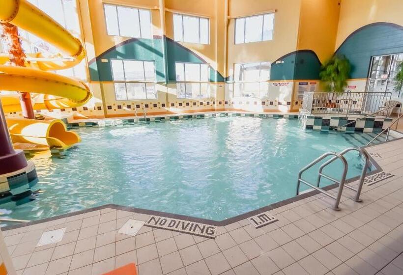 هتل Canad Inns Destination Centre Polo Park