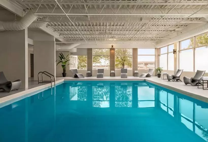 Szálloda Crowne Plaza Saint John Harbour View, An Ihg