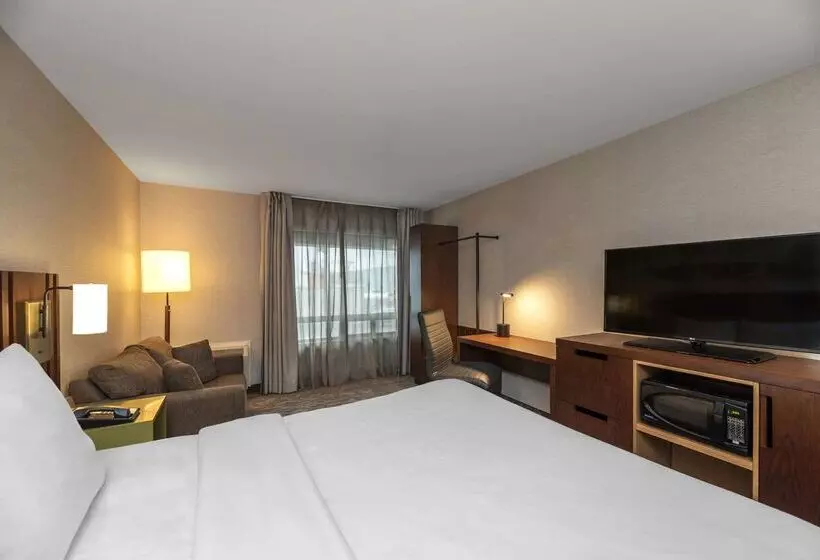 בית מלון כפרי Comfort Inn