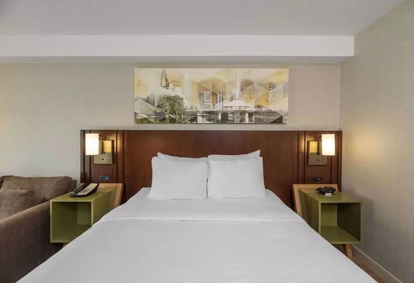 בית מלון כפרי Comfort Inn