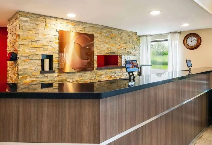 ホテル Comfort Inn Newmarket