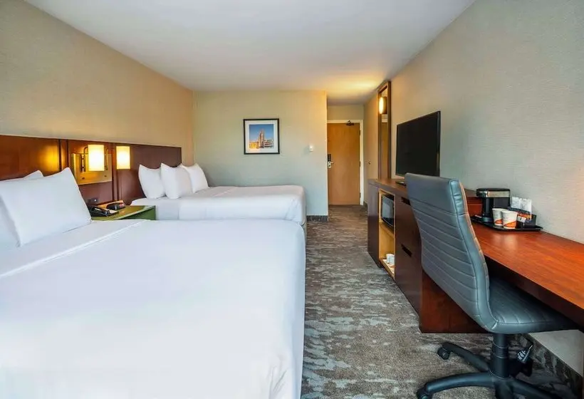 ホテル Comfort Inn Newmarket