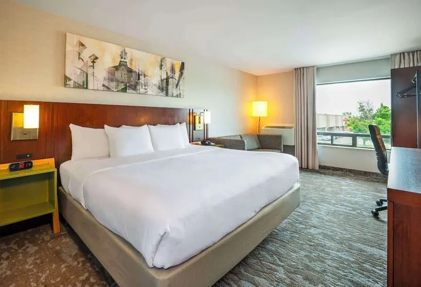 ホテル Comfort Inn Newmarket
