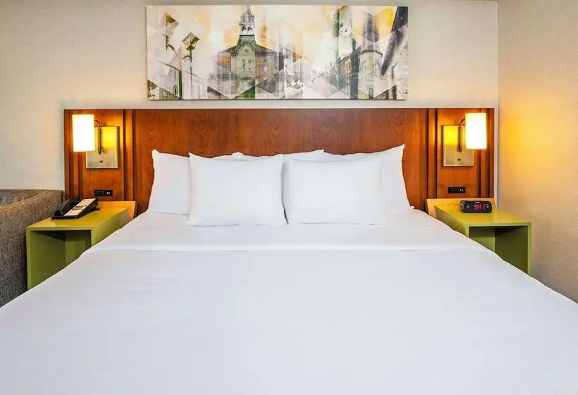 ホテル Comfort Inn Newmarket