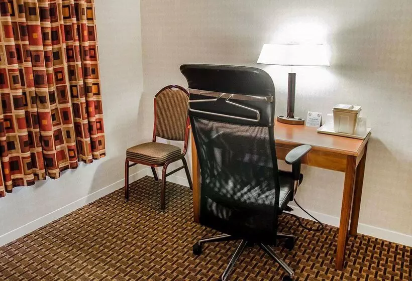 酒店 Spark By Hilton Toronto Markham