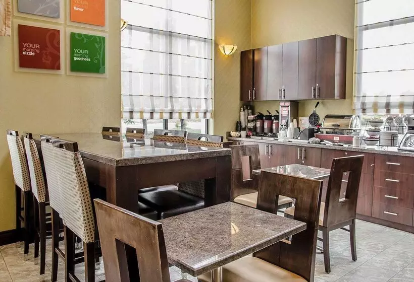 酒店 Spark By Hilton Toronto Markham