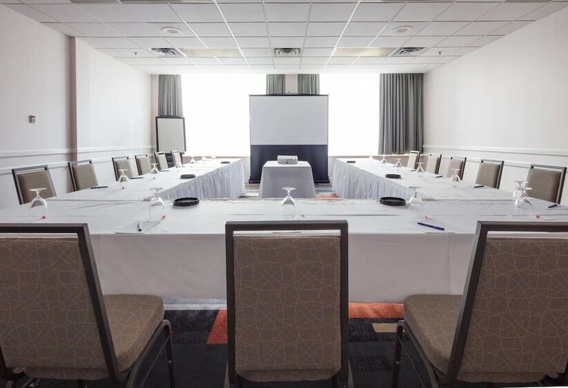 Delta Hotels By Marriott Beausejour