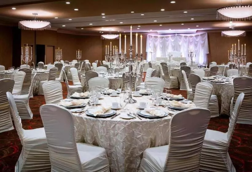 Delta Hotels By Marriott Sault Ste. Marie Waterfront